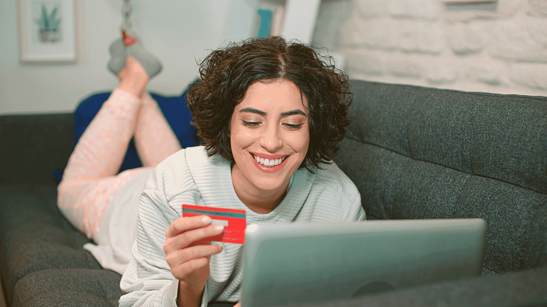 CX is disrupting e-commerce competition.
