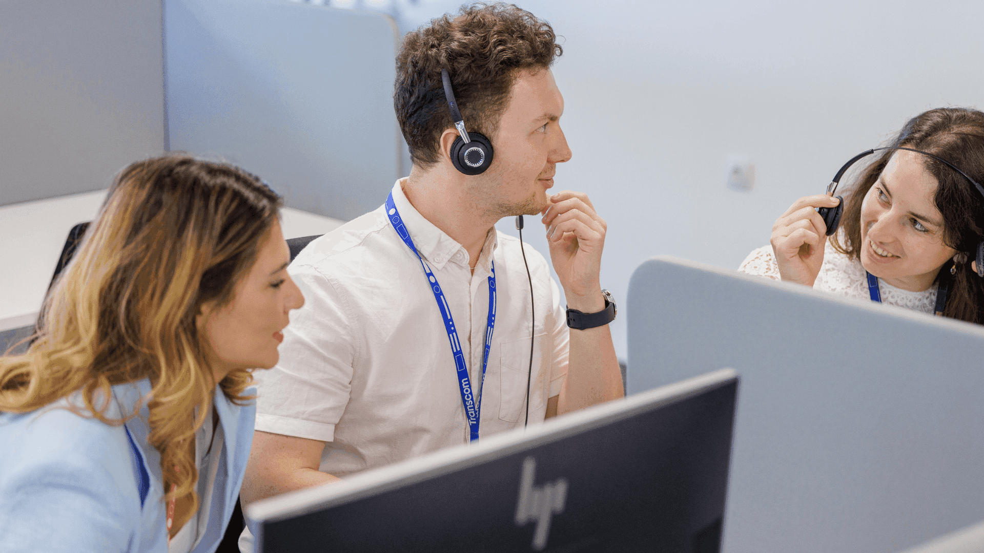 How a global shipping and logistics leader reached 110% CX goal attainment with Transcom’s AI training.